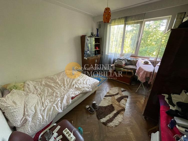 URGENT 3 camere SD etaj 4 - boxa - CT - Se accepta credit!