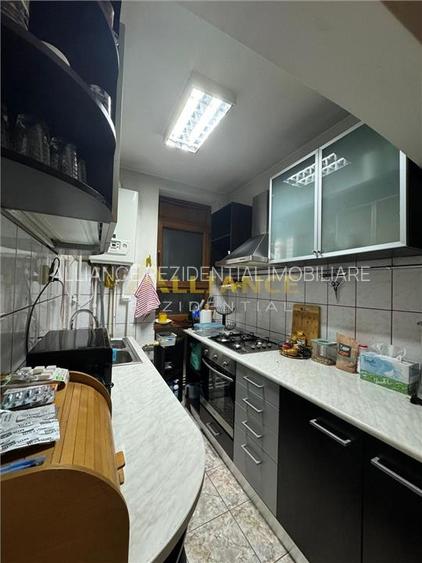 2 camere decomandat - pozitie excelenta -> Zona Unirii, Metrou Piata Unirii - 6