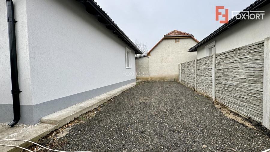 Casa individuala cu 4 camere in Sag sat - 21