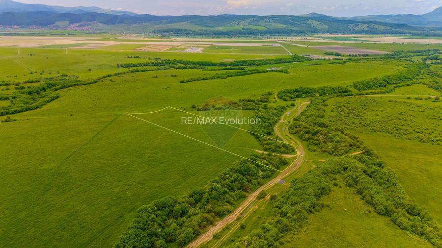 Teren 10,800mp Rasnov / Drumul DN73 - 7