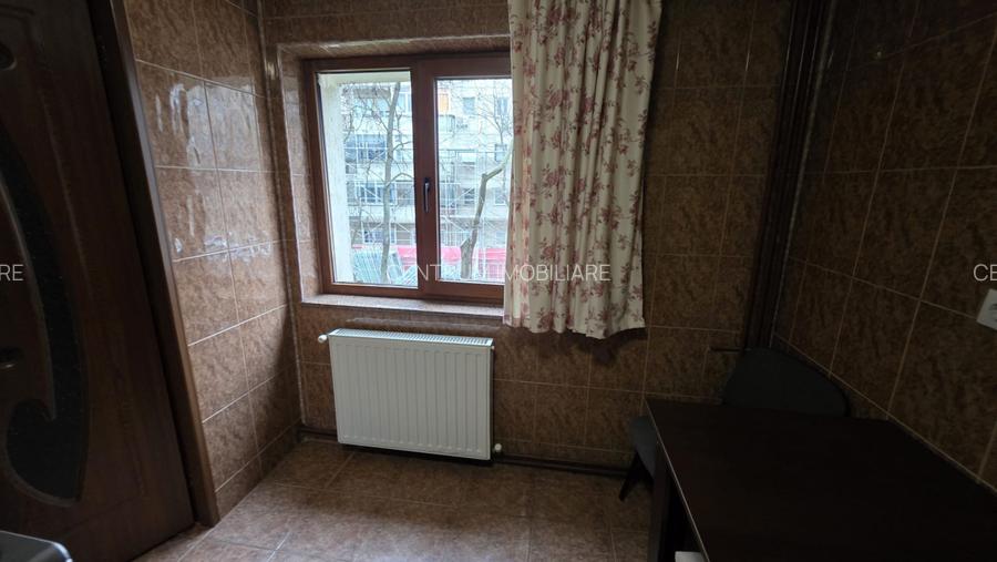 Inchiriere 2 camere Timpuri Noi etajul 1/4 - 7