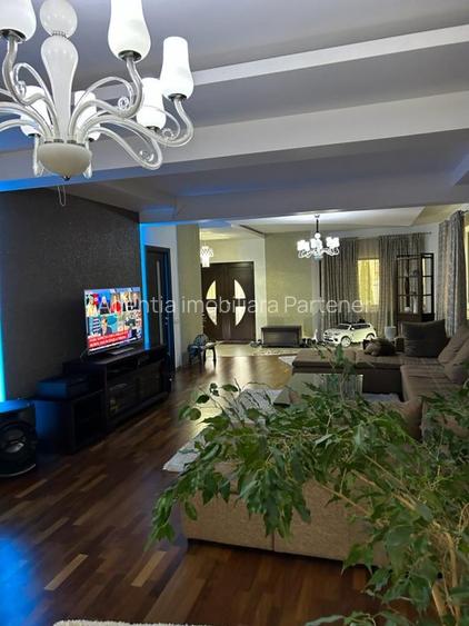 Casa/Vila Trivale - C&acirc;mpului, finisaje deosebite, mobilata, teren 1.090mp - 4