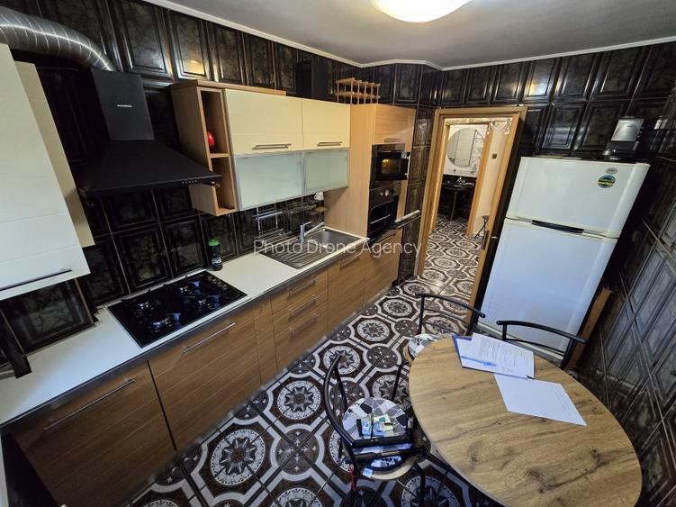 Închiriere Apartamente 3 Camere Mobilat Drumul Taberei Metrou 84 mp 1 Parcare - 33
