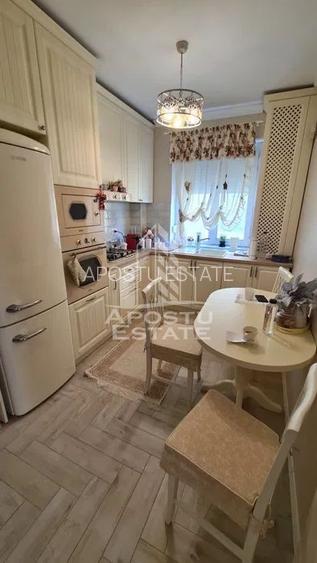 Apartament cu 2 camere, Dumbravita, Curte Proprie - 5