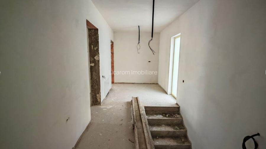 Vila LUX Parter+Etaj(stil mediteranean) in Stupini zona Plugarilor - 20