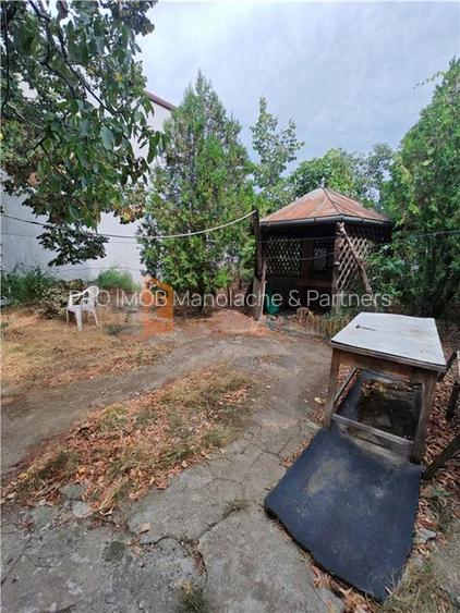 Casa de vanzare si teren 708 mp in zona Victoriei - 10