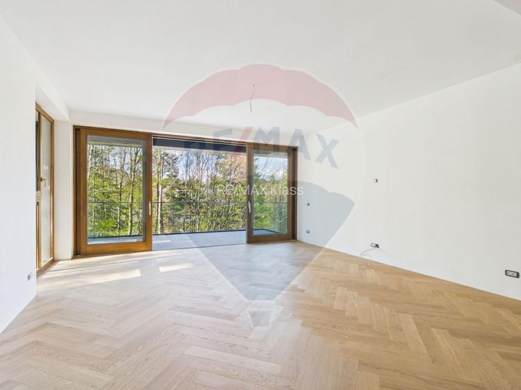 Apartament parter cu 2 camere, curte proprie in inima padurii - Sinaia - 5