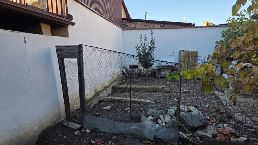 Vânzare casă 2 camere + curte, zonă de case – Stadion 1 Mai - 3