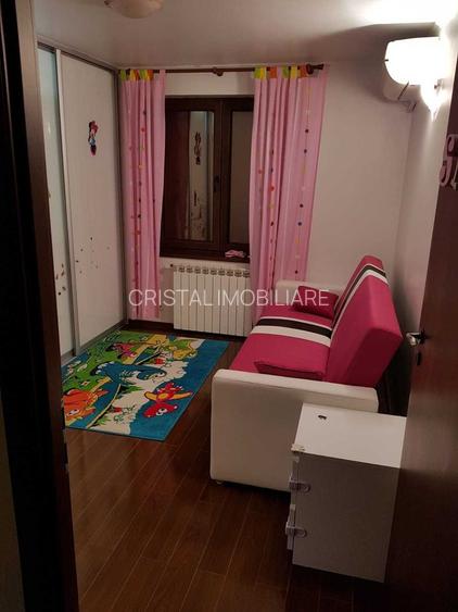 De închiriat apartament 3 camere Piata Sudului - 4