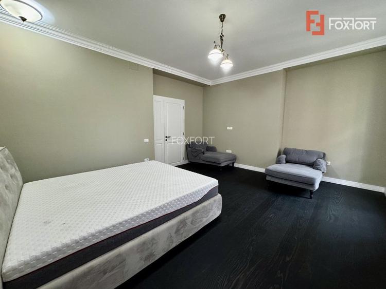 Apartament deosebit, 3 camere, zona Central – Bld. C.D. Loga - 19