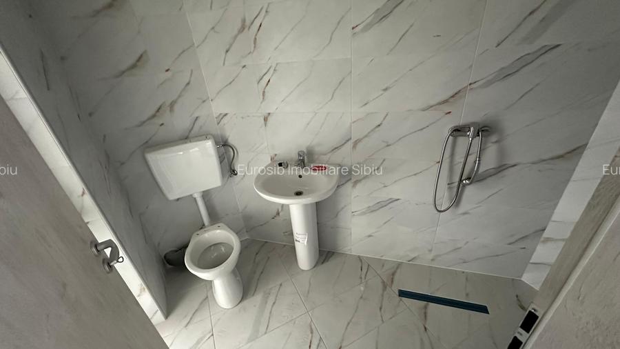 Ap 3 cam finalizat  intabulat 87 mp cu balcon si gradina 19 mp Brana Selimbar - 10