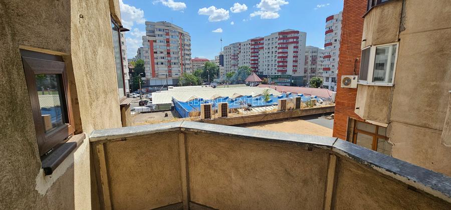 Vanzare 3 camere - Clucerului - Piata 1 Mai - 14