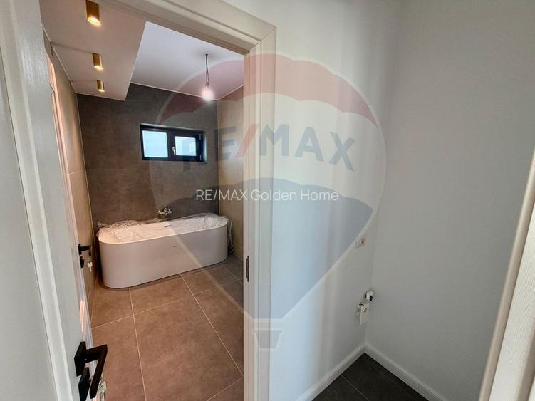 Casă / Vilă cu 4 camere de vânzare în zona Dedeman - 22