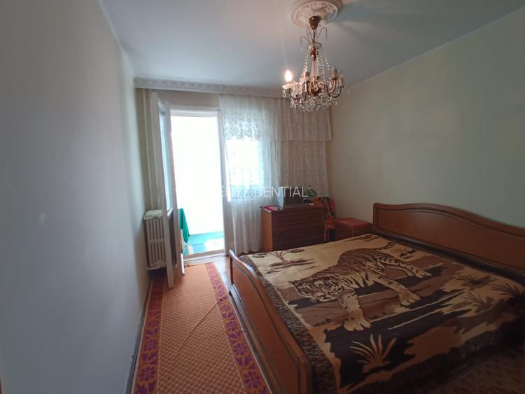 Apartament-3-camere-OBREGIA-PIATA-STRADUINTEI - 4