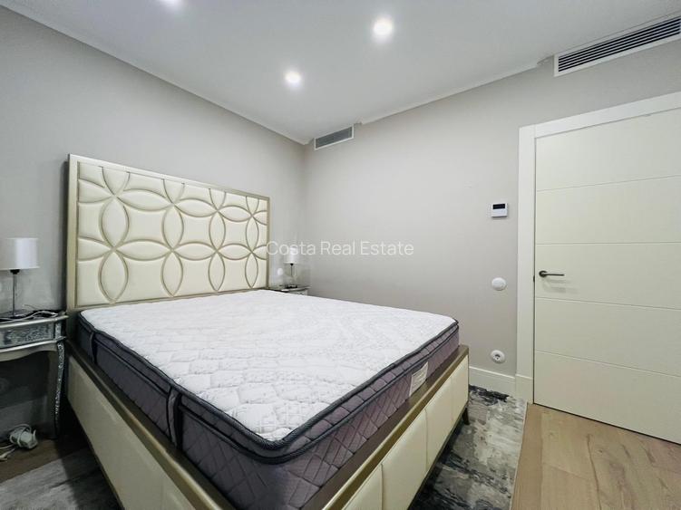 Inchiriere Apartament 4 Camere Bloc cu /Piscina/Loc de Joaca/ Sala Fitness - 33