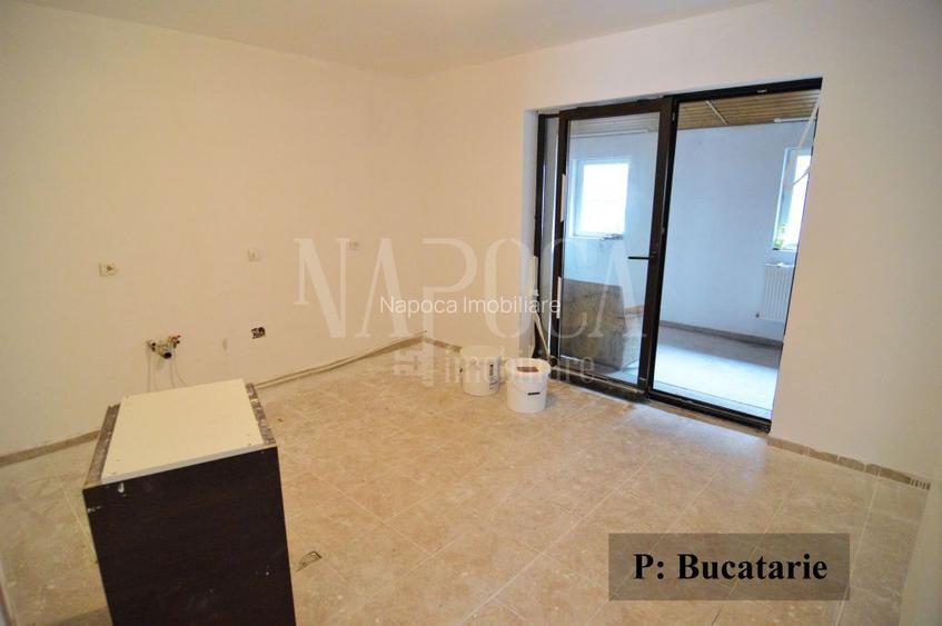 Casa 9 camere de vanzare in Floresti - 13