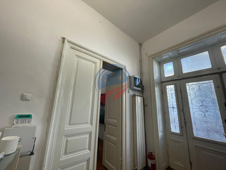 De inchiriat cladire  Ultracentral