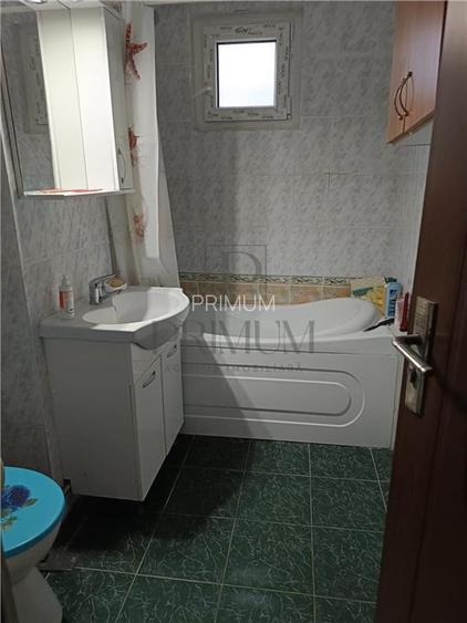 SOARELUI - PARTER INALT - 3 CAMERE - 2 BAI - CENTRALA PROPRIE - BALCON - 3