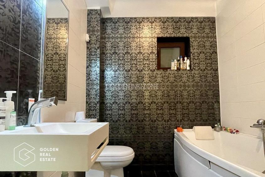 Apartament cu 5 camere și demisol mare, 2 bai, intrare separată - 14