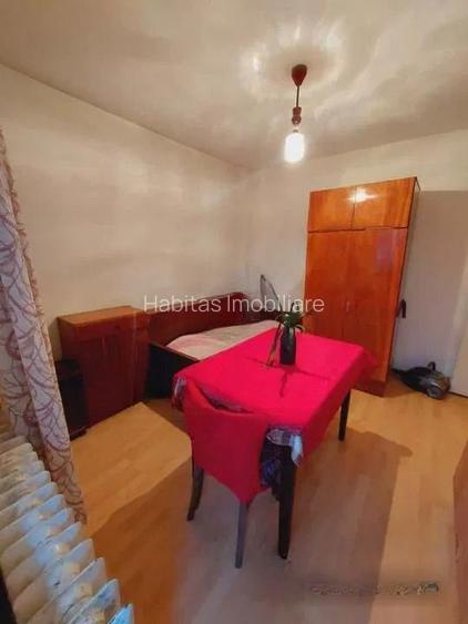 Apartament 2 camere decomandate,  etajul 2, str Aurel Vlaicu Marasti - 12