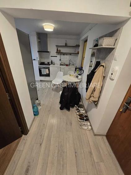 Apartament de  2 camere ,  suprafata de 38 mp . Zona: Grigore Alexandrescu - 3