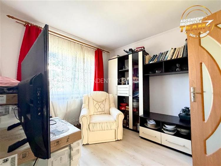 Apartament cu 3 camere, decomandat, etaj2, Central, Sfantu Gheorghe - 4