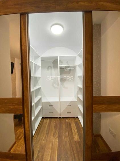 Apartament  3 camere Penthouse Tractorul / Maurer Coresi  - 9