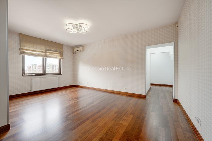 Soseaua Sisesti -  6 camere, 242 mp –2 parcari--Comision 0% - 12