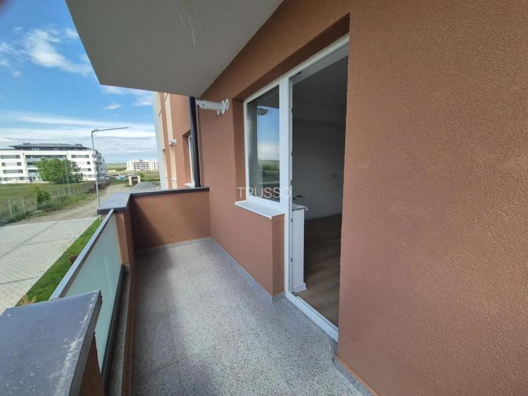 Apartament 3 camere nou - Calea Surii Mici - 13