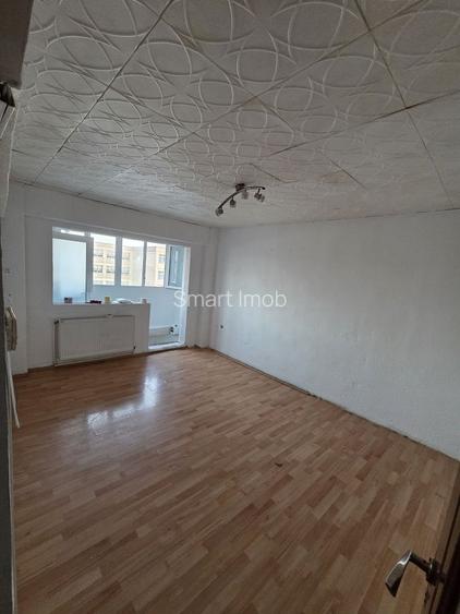 De vânzare apartament 2 camere Decomandat Cartier Obor - 2