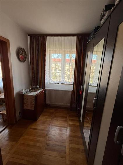 Apartament deosebit cu 2 camere cu centrala etaj 4 zona Sagului - 4