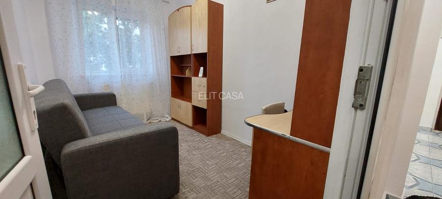 Apartament cu 3 camere, decomandat, zona Nicolina - 3