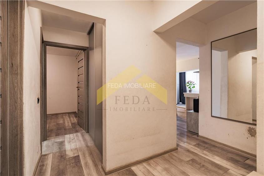 Apartament 3 camere de vanzare cartier Micalaca, zona 500 - 8