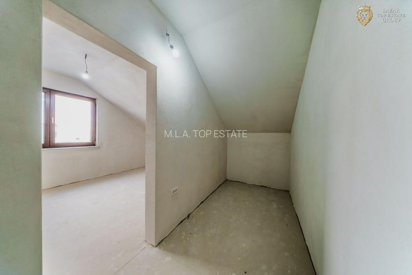 Vilă noua P+M in Sanleani - 25