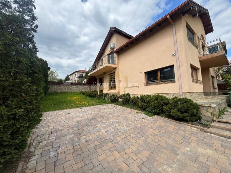 Vila de închiriat | 220mp utili | 300mp teren | Jacuzzi | Buna Ziua | 5 camere - 2