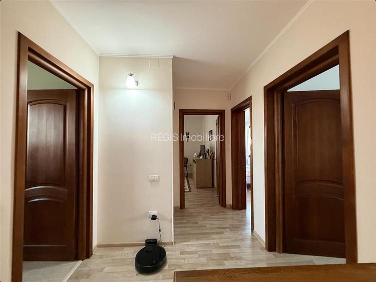 Vila tip Duplex, Curte proprie, Sanpetru Brasov - 12
