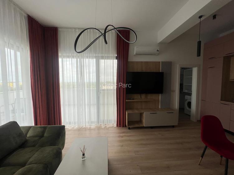 De inchiriat- Apartament nou - 10