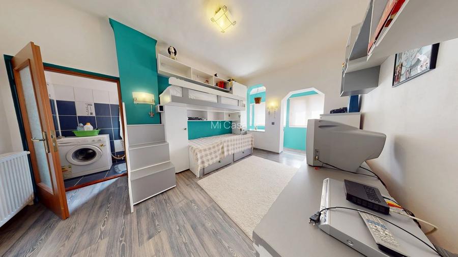 Apartament cu 3 camere,86mp ,etaj de casa,zona Onix - 5