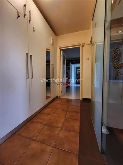 APARTAMENT 3 CAMERE CU VEDERE MIXTA SI LIBERA - 9