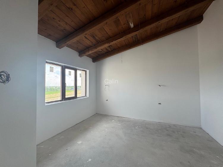 Vilă mediteraneană în Nojorid | 273mp | 5 dormitoare | Teren 652mp - 11