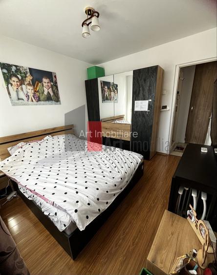 Vindem apartament 3 camere la P-ta Gorjului-centrala proprie - 3