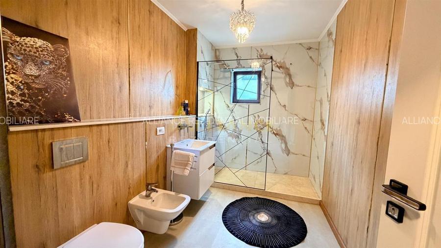 Vila spatioasa cu 9 camere, foisor, magazie, curte amenajata complet - 19