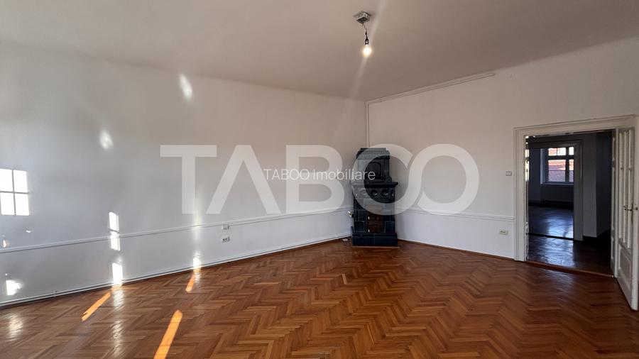 Spatiu comercial de inchiriat cu 3 camere Ultracentral Sibiu - 4