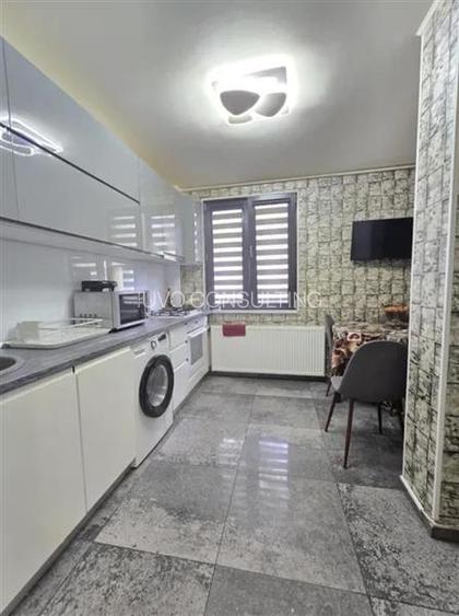 Vanzare Apartament 3 Camere Decomandat Giurgiului-Almasu Mare - 4
