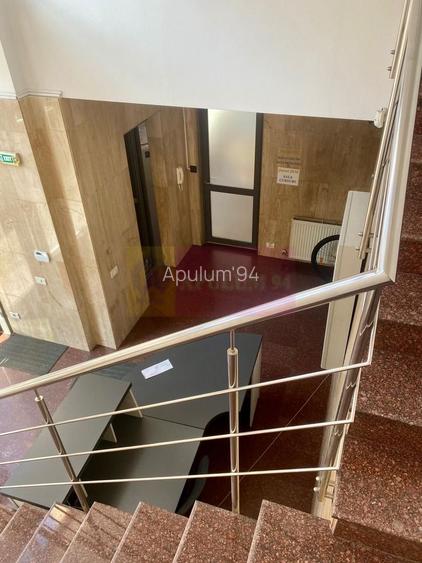 Clădire integrală | 568 mp | 8 parcări incluse | sediu companie - 8