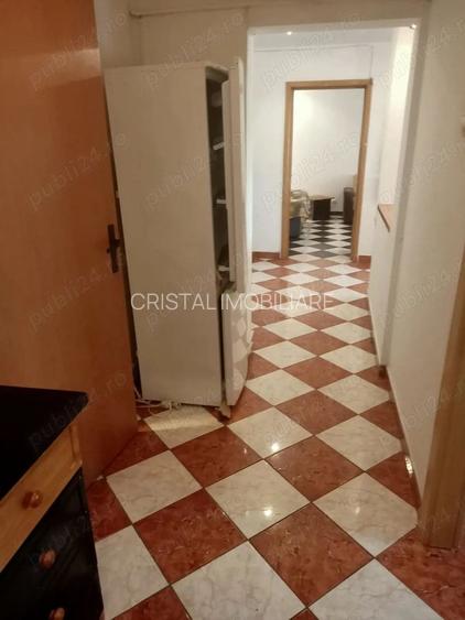 De vanzare apartament 3 camere Gorjului - 5