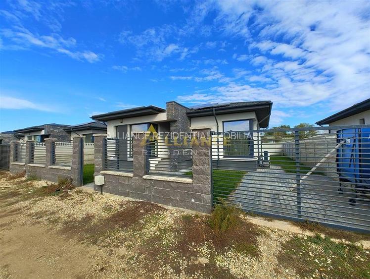 Casa Individuala / 3 Camere / 2 Bai / Pompa de caldura / Panouri solare - 5