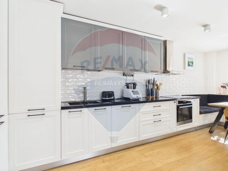 Vilă cu 6 camere, piscina si teren 1300 mp, de vânzare în Otopeni - 24