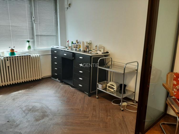 1Mai-Bulevardul Maresal Averescu-stradal-Vad comercial. - 10