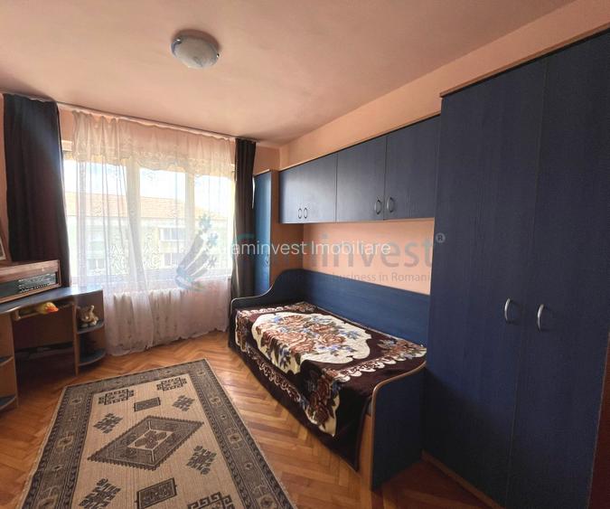 Apartament de vanzare in Sanmartin cu 4 camere si loc de parcare, Bihor - 4